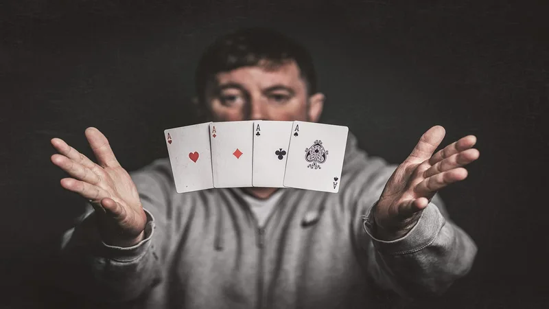 Casino Trực Tuyến 2026 Đăng Ký eubetbanca Nhận Thưởng 2026 | man, magician, magic tricks, playing cards, magician, magician, magician, magician, magician